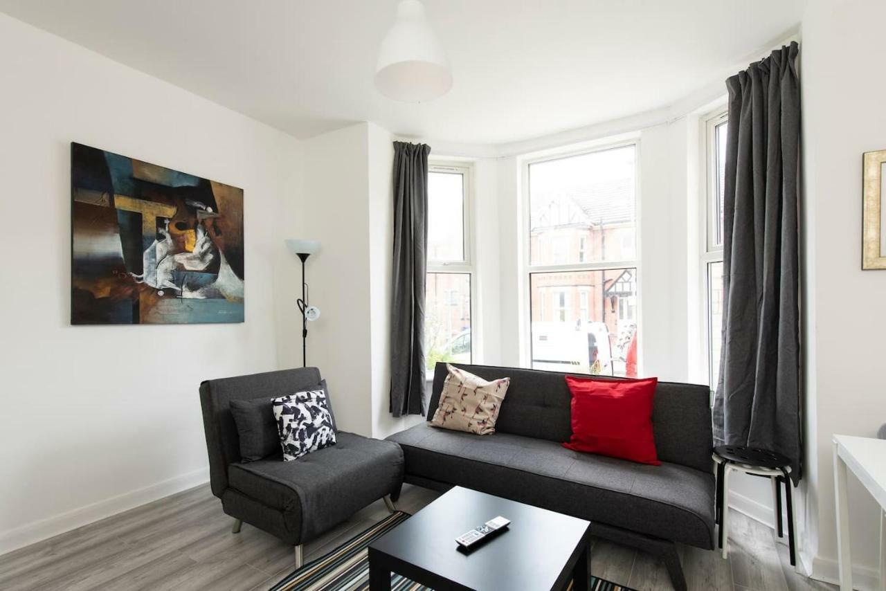 1Br Home In Manchester By Guestready Exterior photo